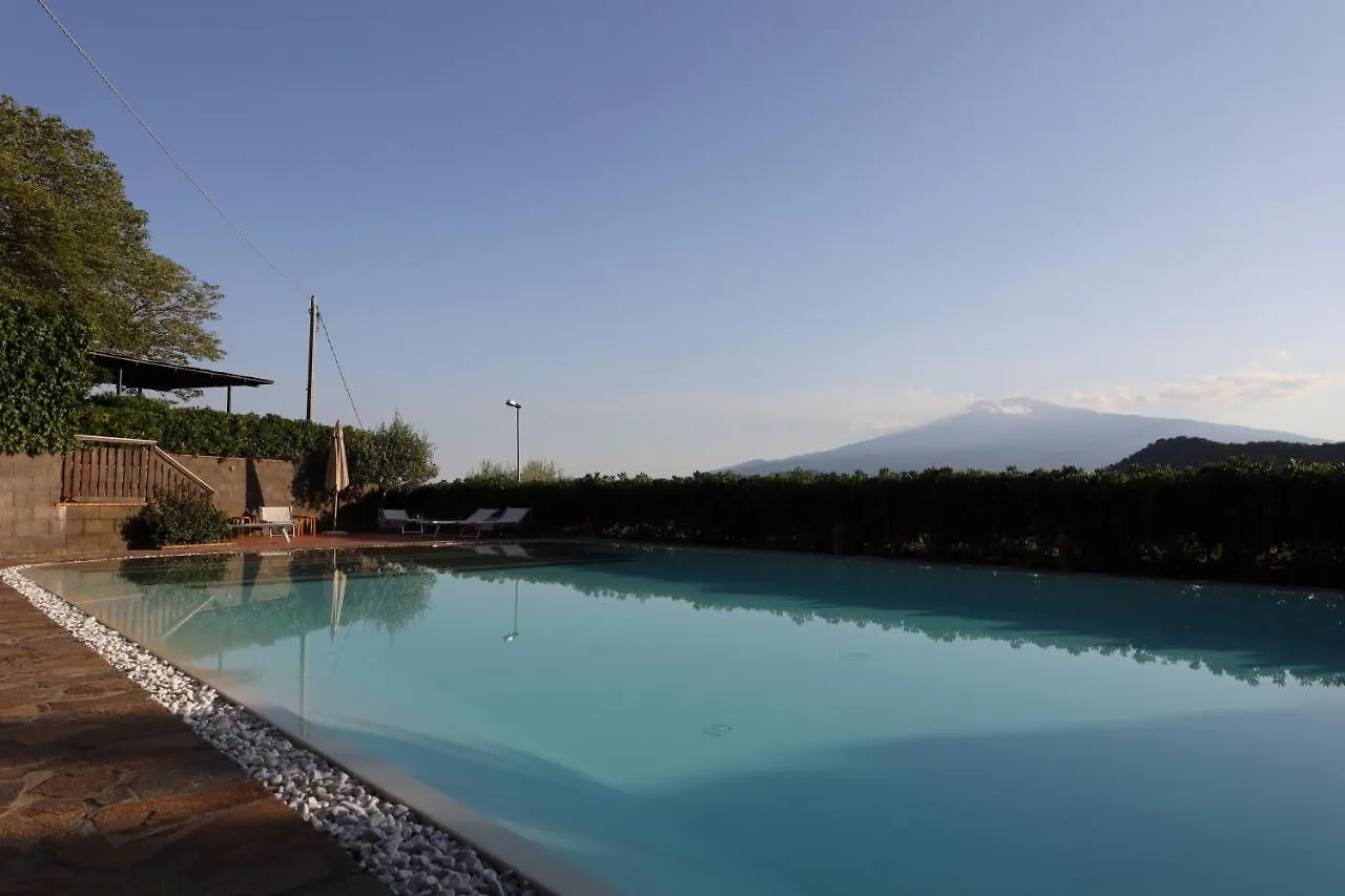 Agriturismo San Cataldo Motta Camastra 0*,