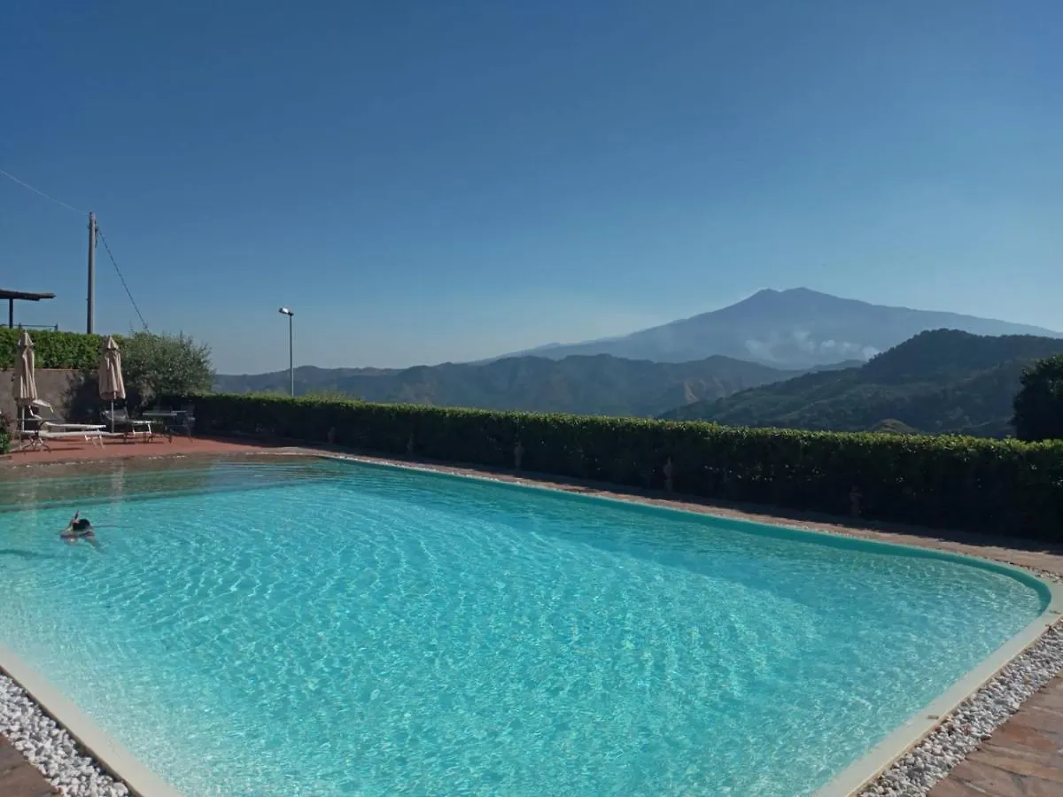 Séjour à la ferme Agriturismo San Cataldo Motta Camastra