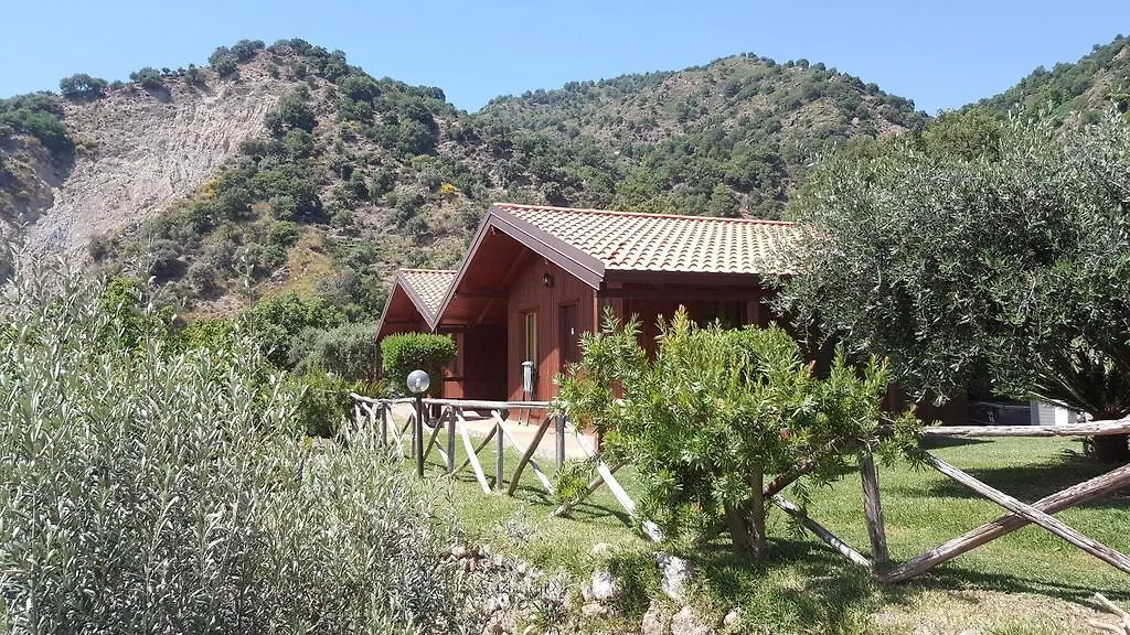 Agriturismo San Cataldo Motta Camastra Séjour à la ferme