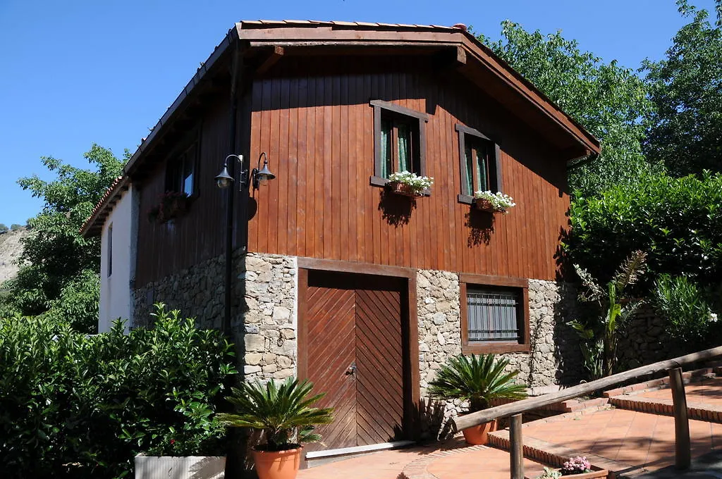 Agriturismo San Cataldo Motta Camastra 0*,  Italy